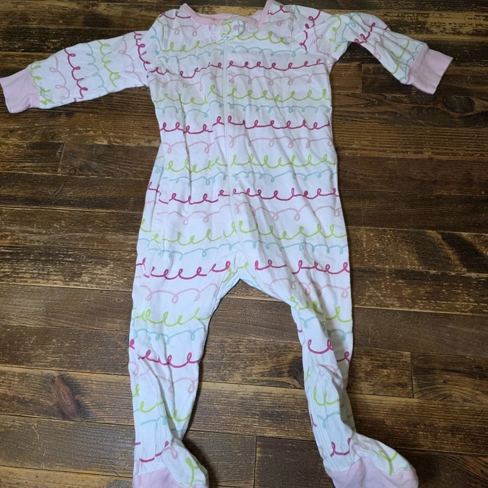 5 Baby Girl 6-9 months Footed Zip Up One Piece Sleeper Pajama Lot  Bundle Infant